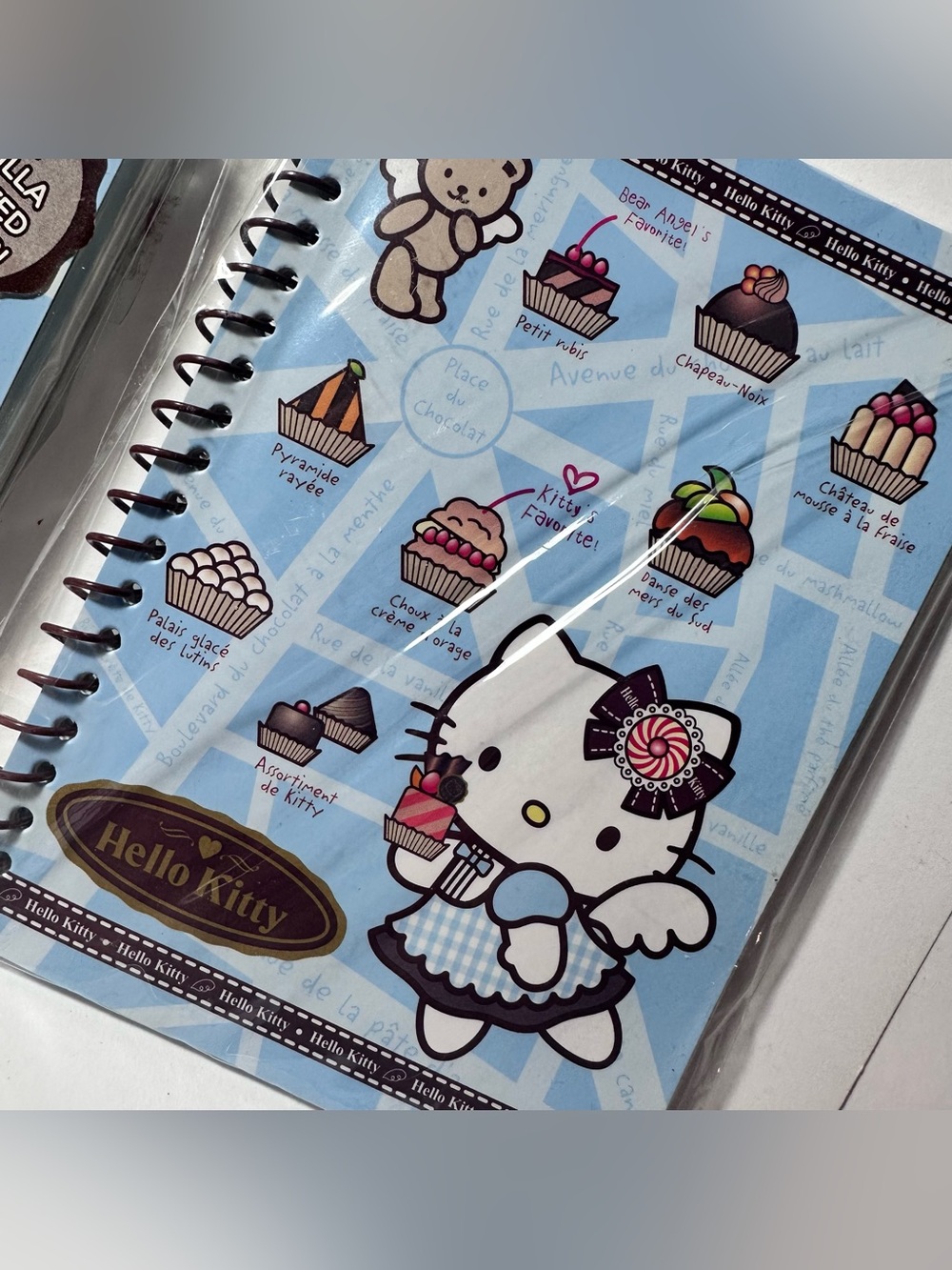 Notebook - Picture 5 of 12